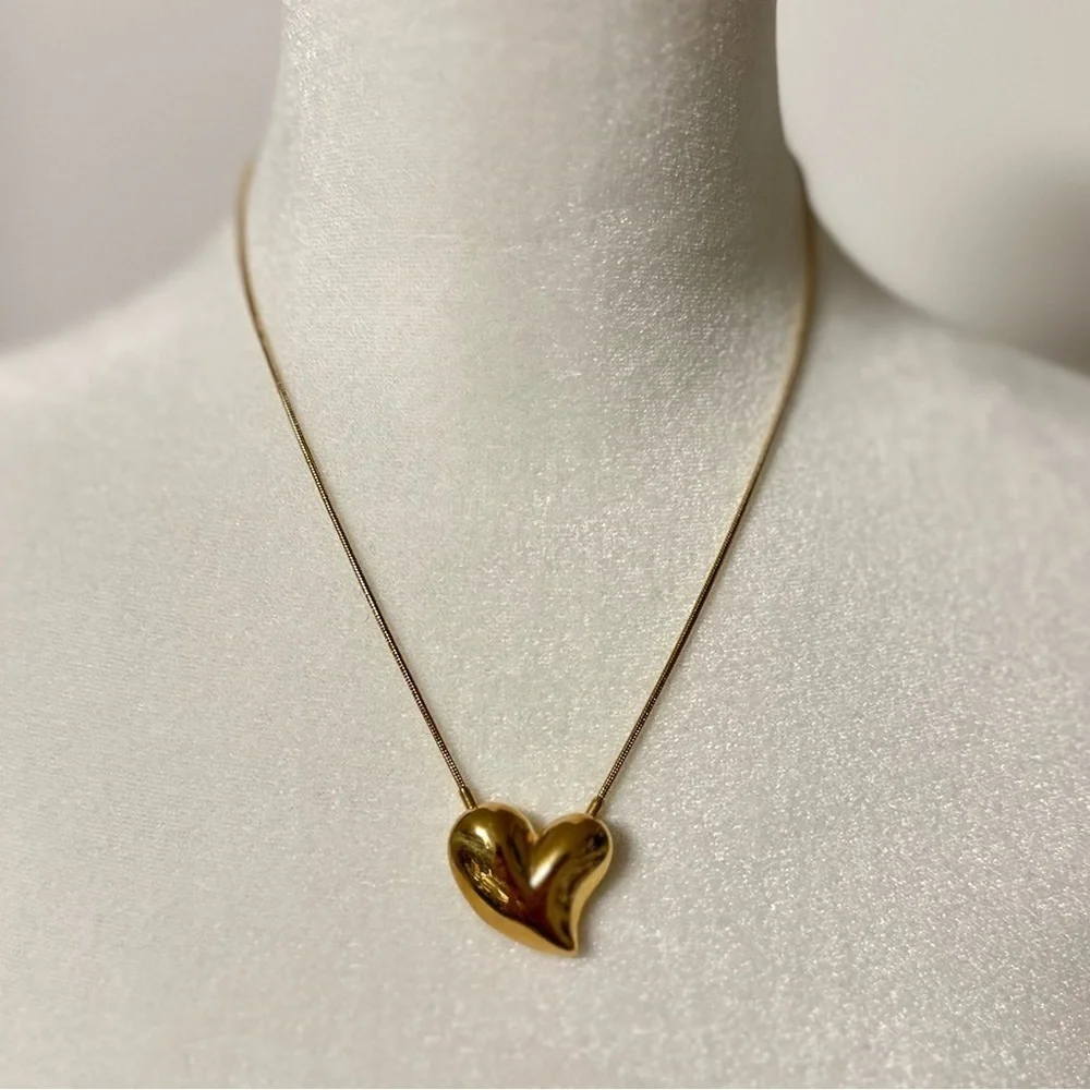 Heart necklace